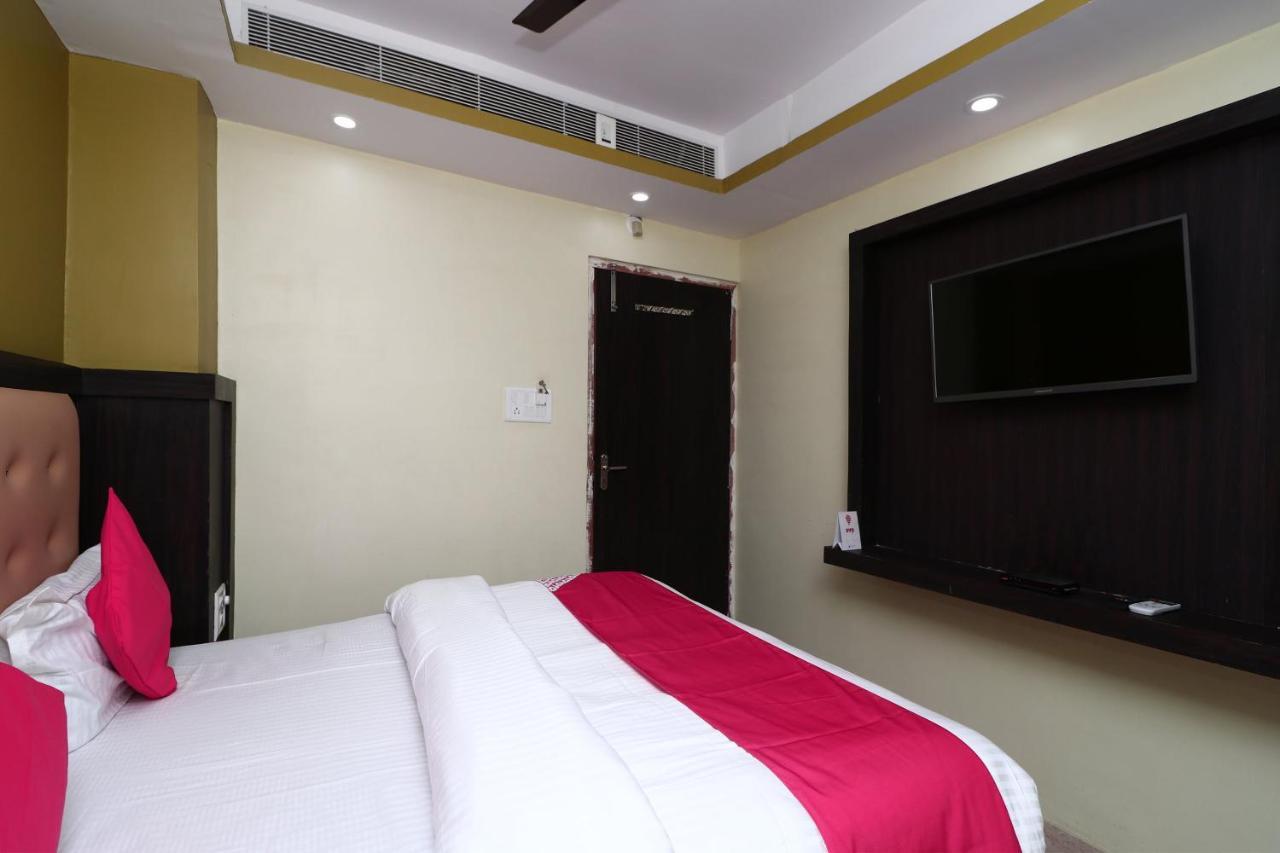 Oyo 15169 Hotel Rk Inn Лакнау Екстериор снимка