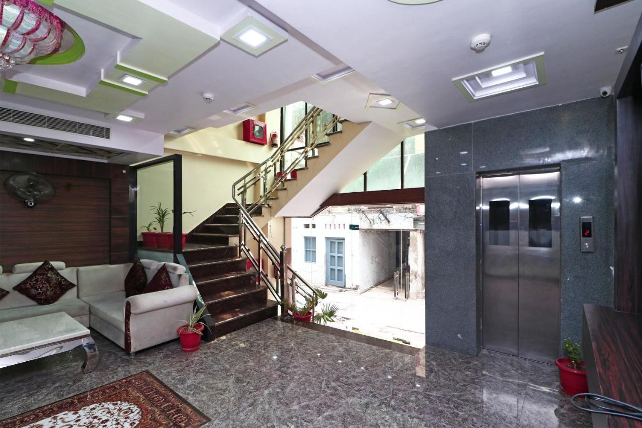 Oyo 15169 Hotel Rk Inn Лакнау Екстериор снимка