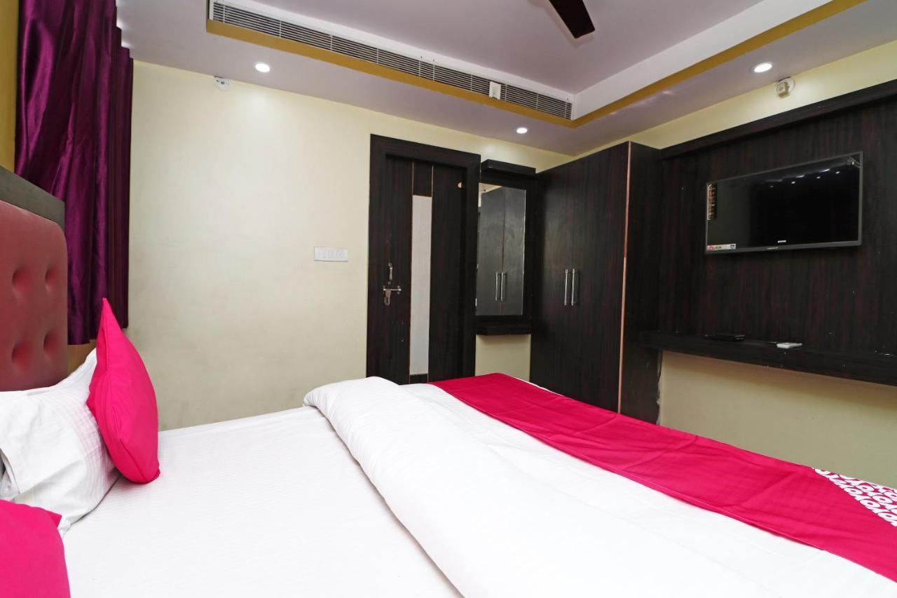 Oyo 15169 Hotel Rk Inn Лакнау Екстериор снимка