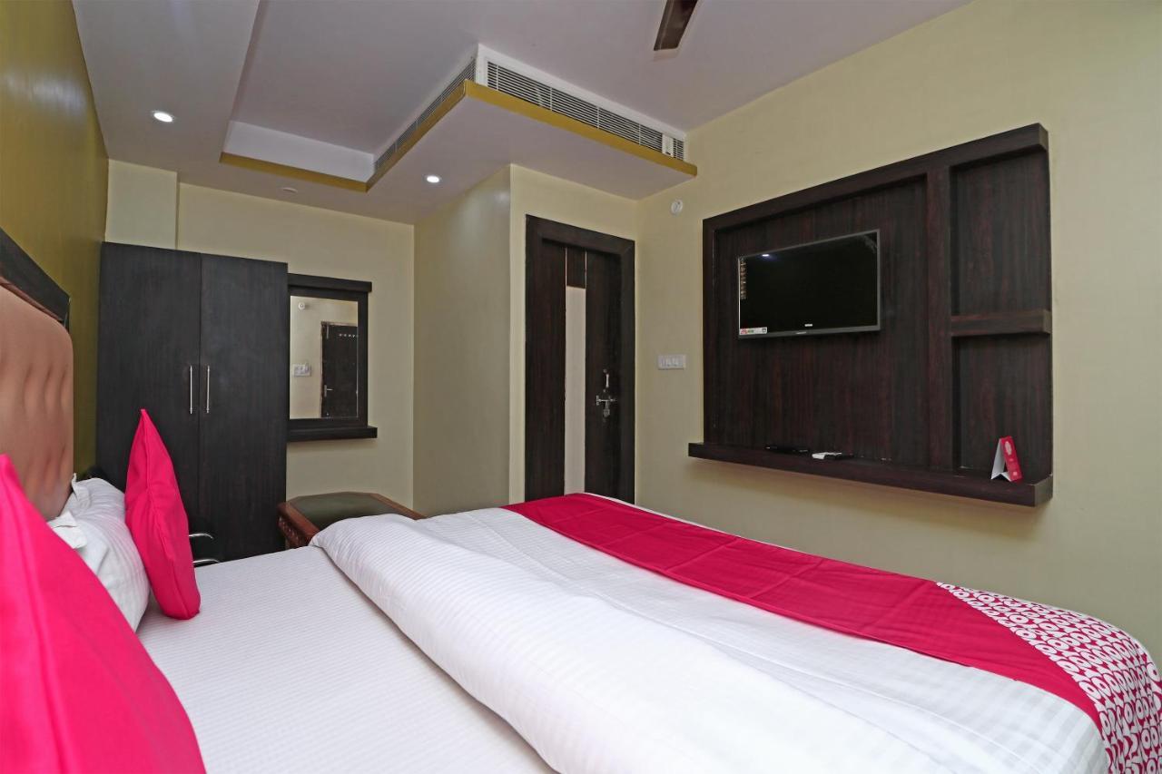 Oyo 15169 Hotel Rk Inn Лакнау Екстериор снимка