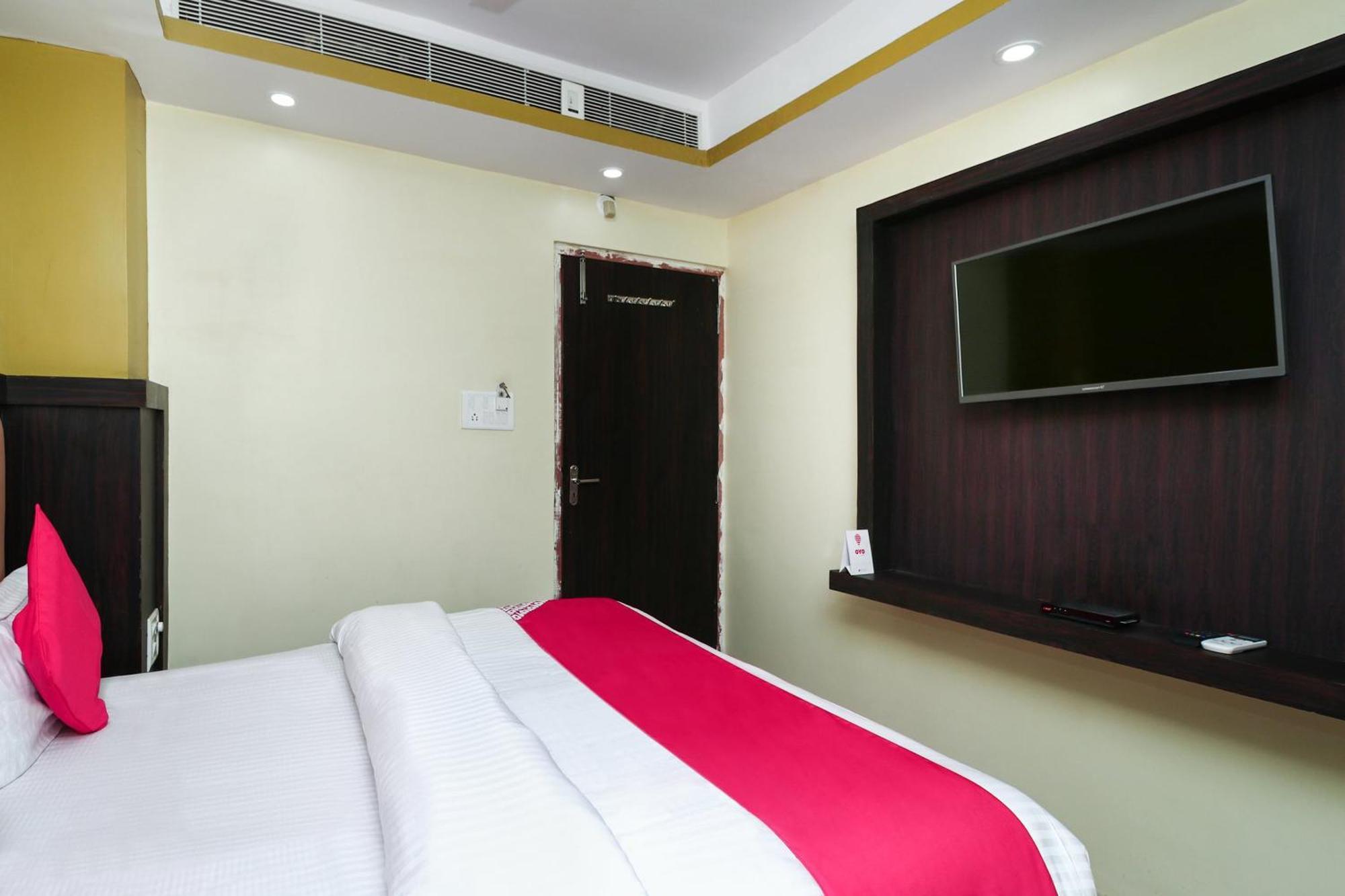 Oyo 15169 Hotel Rk Inn Лакнау Екстериор снимка